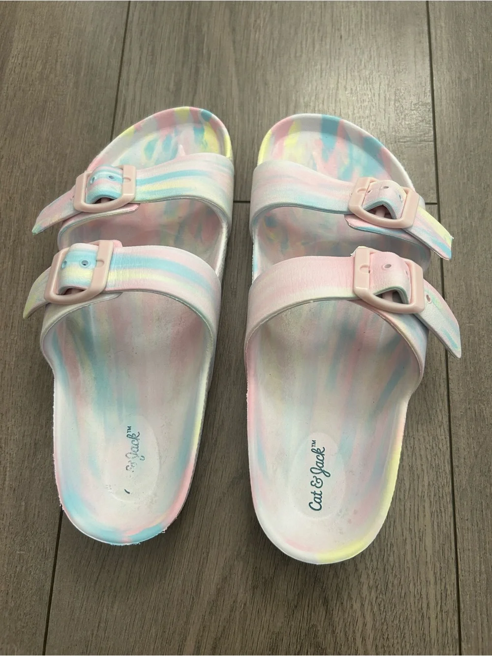 Cat & Jack Kids' Noa Sandals featuring a pastel tie-dye pattern - Size: 2 youth